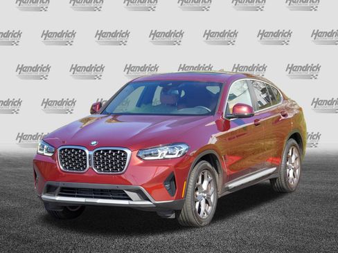 Certified 2025 BMW X4 xDrive30i AWD/4WD image 5