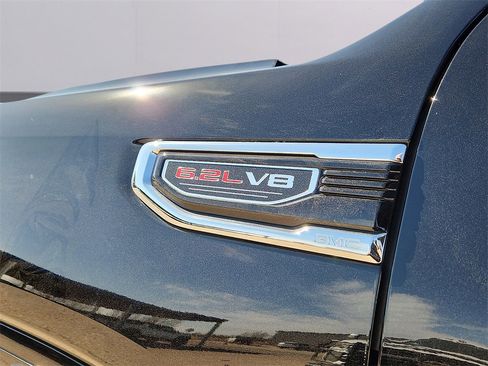 New 2026 GMC Sierra 1500 Denali image 10