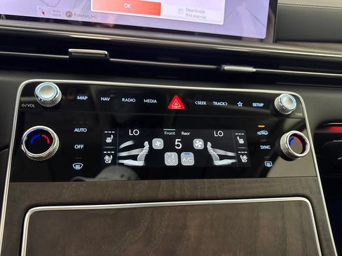 New 2027 Genesis GV80 2.5T Advanced AWD/4WD image 8