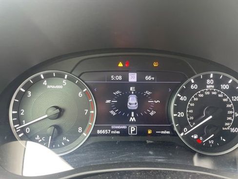 Used 2020 INFINITI QX50 Sensory w/ Proactive Package FWD image 12