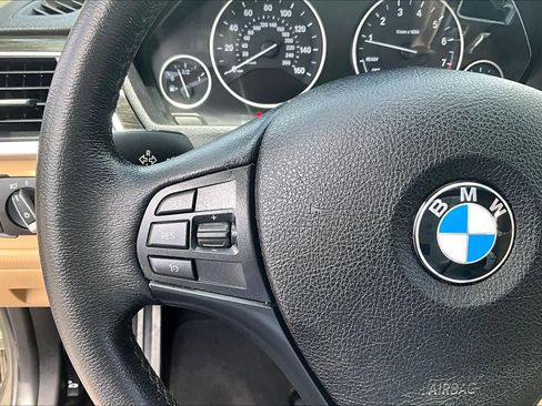 Used 2017 BMW 320i Sedan RWD image 24