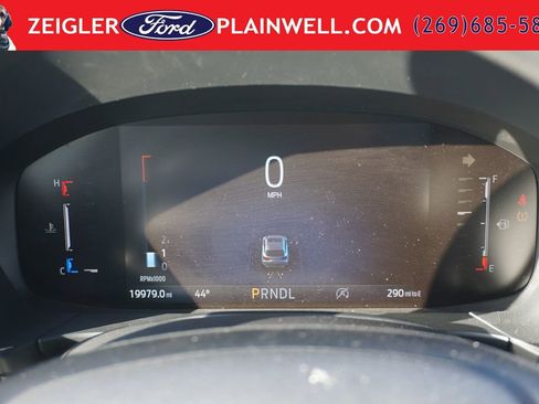 Used 2025 Ford Escape Active AWD/4WD image 24