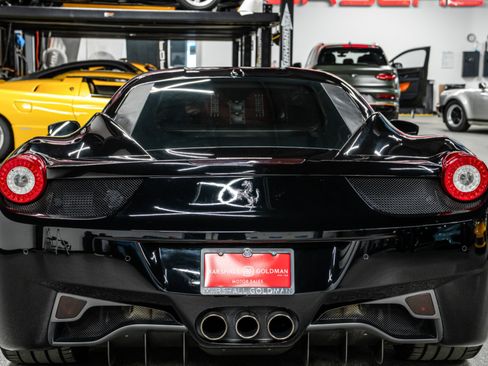 Used 2012 Ferrari 458 Italia Coupe image 7