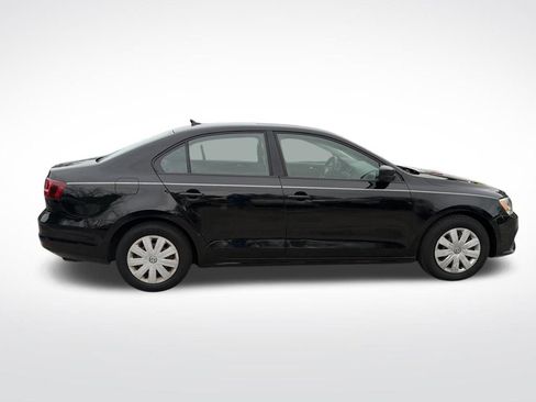 Used 2016 Volkswagen Jetta S image 4