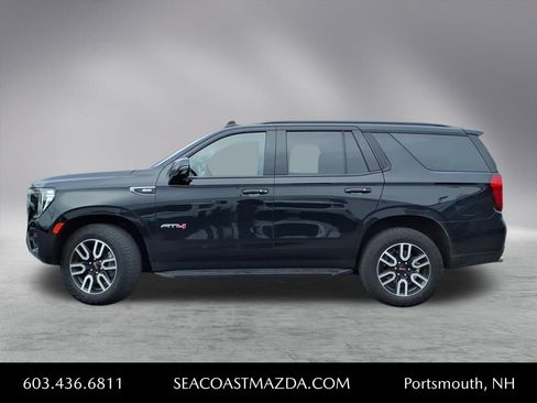 Used 2024 GMC Yukon AT4 w/ Technology Package image 3