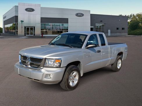 Used 2011 Dodge Dakota ST image 6