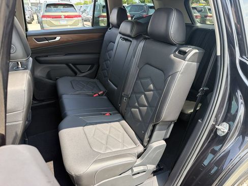 Certified 2024 Volkswagen Atlas SE AWD/4WD image 21