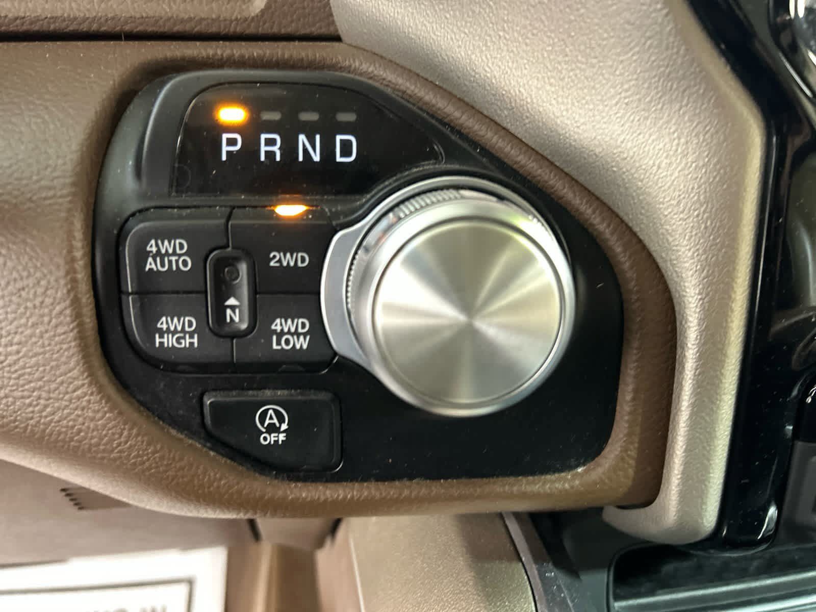 Used 2021 RAM 1500 Laramie AWD/4WD image 7