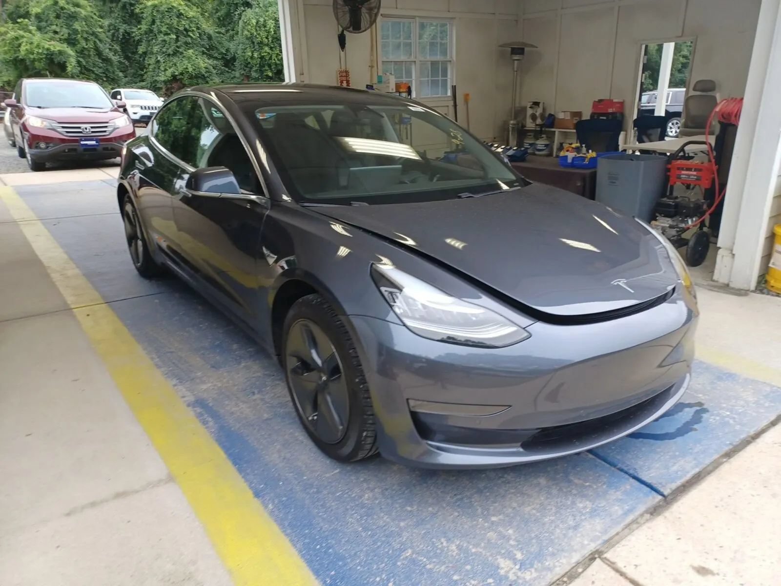 Used 2019 Tesla Model 3 Standard Range Plus RWD image 2