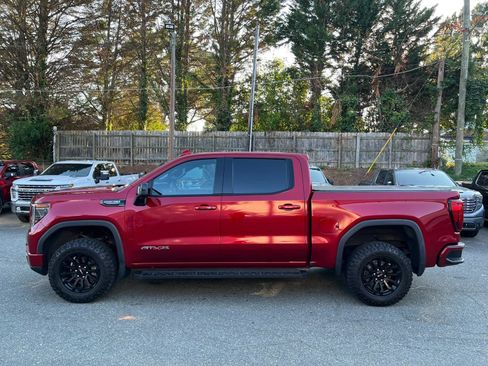Used 2022 GMC Sierra 1500 AT4X AWD/4WD image 3
