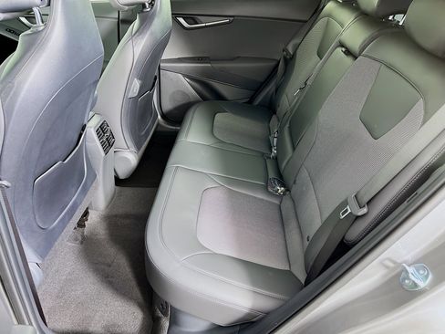 New 2025 Kia Niro EX image 5