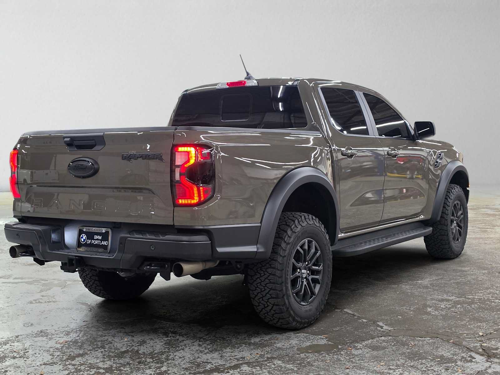 Used 2025 Ford Ranger Raptor AWD/4WD image 3