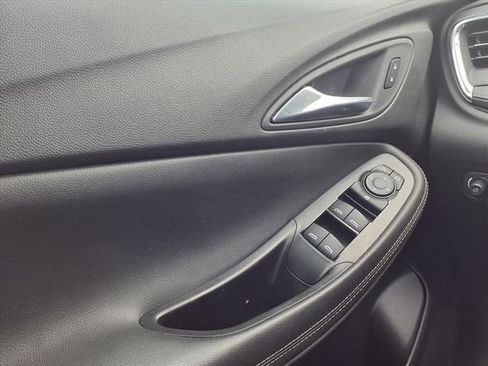 Used 2025 Buick Encore GX Preferred image 17