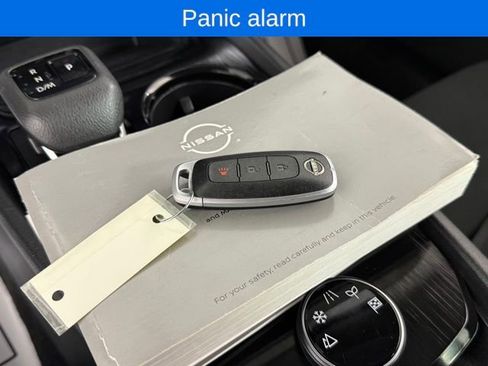 Used 2023 Nissan Rogue S image 22