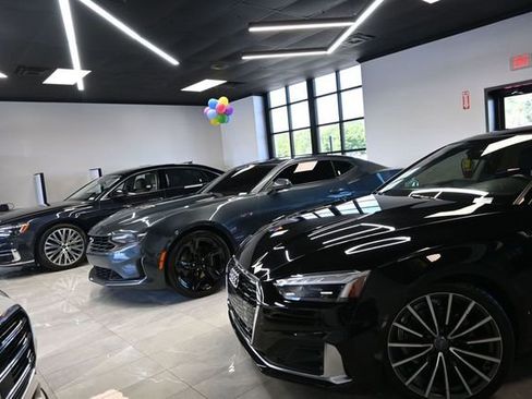 Used 2024 Chevrolet Equinox LS w/ LS Convenience Package FWD image 7