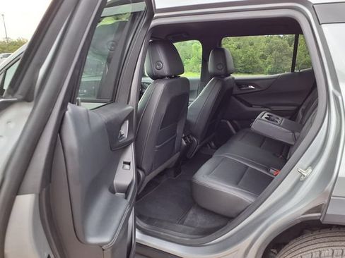 Used 2025 Chevrolet Equinox LT w/ Convenience Package II AWD/4WD image 42