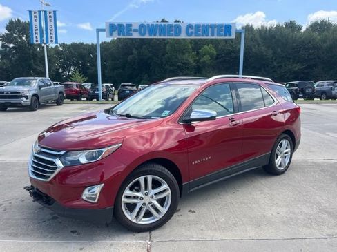 Used 2018 Chevrolet Equinox Premier FWD image 2
