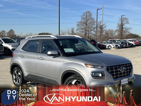 New 2026 Hyundai Venue SEL image 1