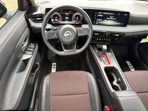 Certified 2025 Nissan Kicks SR AWD/4WD image 25