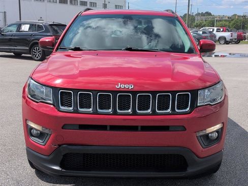 Used 2020 Jeep Compass Latitude FWD image 8