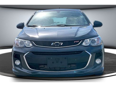 Used 2018 Chevrolet Sonic LT w/ True North Edition FWD image 4