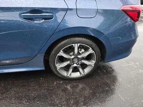 Used 2026 Honda Civic Sport Touring image 4