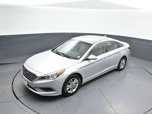 Used 2017 Hyundai Sonata SE image 33