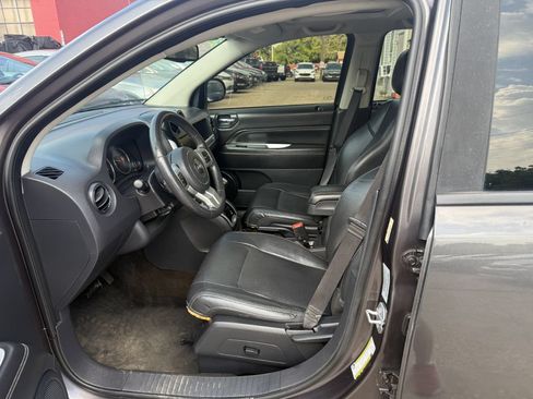 Used 2015 Jeep Compass High Altitude AWD/4WD image 8