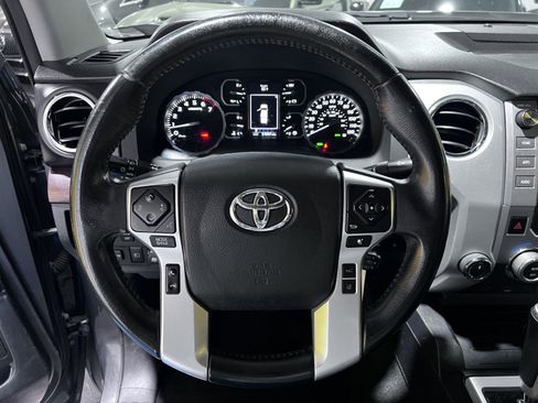 Used 2018 Toyota Tundra Limited w/ Limited Premium Package image 10