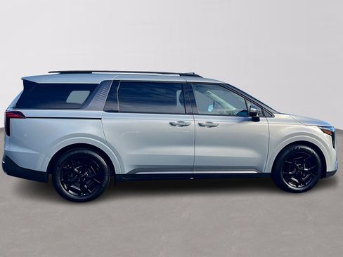 New 2026 Kia Carnival SX Prestige image 8