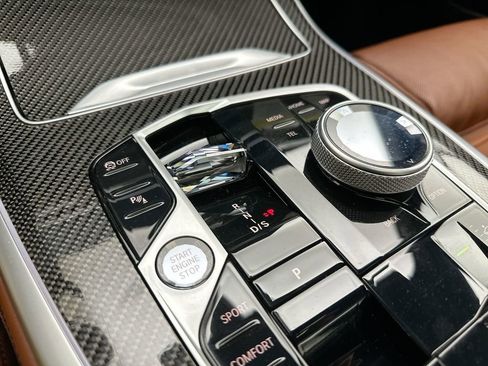 Used 2023 BMW X7 M60i w/ Executive Package image 13