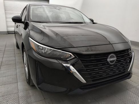 Used 2025 Nissan Sentra S FWD image 13
