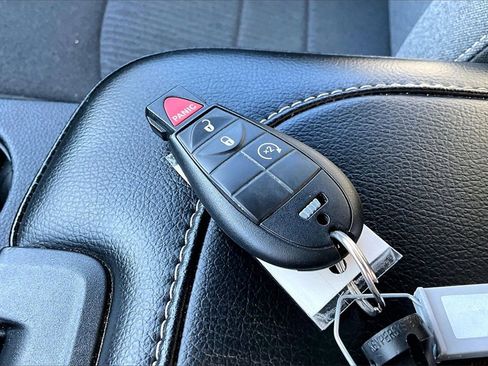 Used 2022 RAM 1500 Classic Warlock w/ Electronics Group image 11