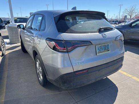 Used 2024 Honda HR-V LX image 3