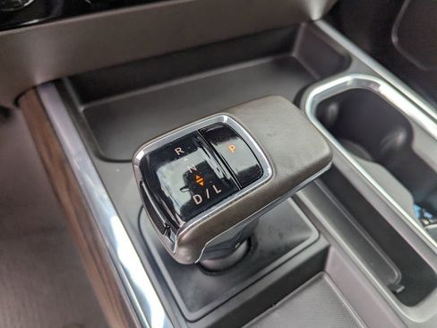 Certified 2023 GMC Sierra 1500 SLT w/ SLT Convenience Package image 24