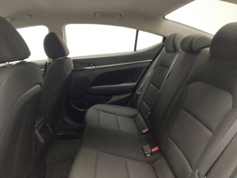 Used 2018 Hyundai Elantra SEL image 18