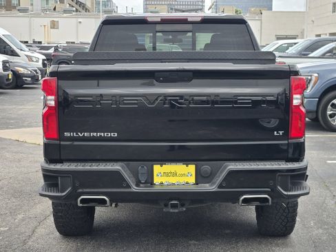 Used 2022 Chevrolet Silverado 1500 LT Trail Boss w/ Convenience Package II AWD/4WD image 7