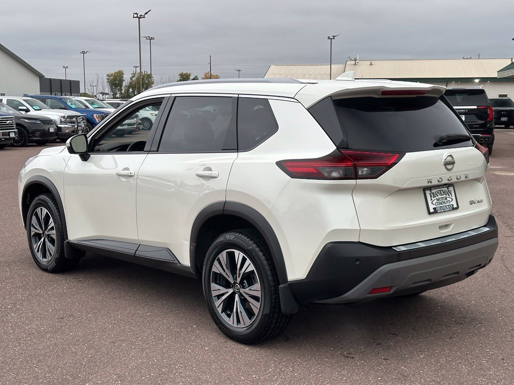 Used 2021 Nissan Rogue SV w/ Premium Package AWD/4WD image 5