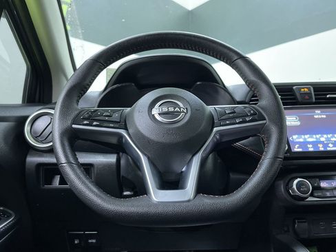 Used 2023 Nissan Versa SR w/ Trunk Package image 21