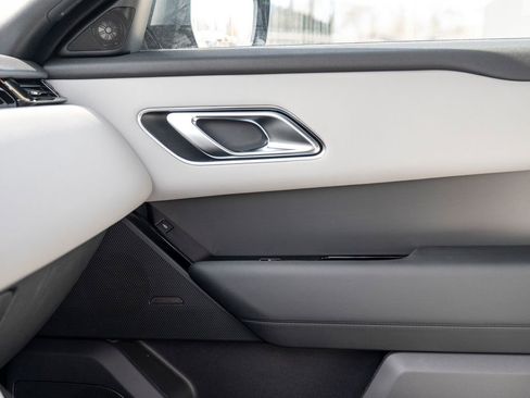 Used 2026 Land Rover Range Rover Velar S image 17