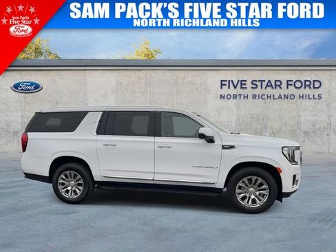 Used 2023 GMC Yukon XL Denali image 10