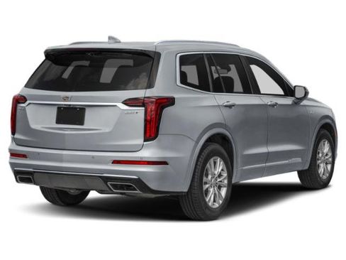 Used 2025 Cadillac XT6 Premium Luxury w/ Technology Package FWD image 3