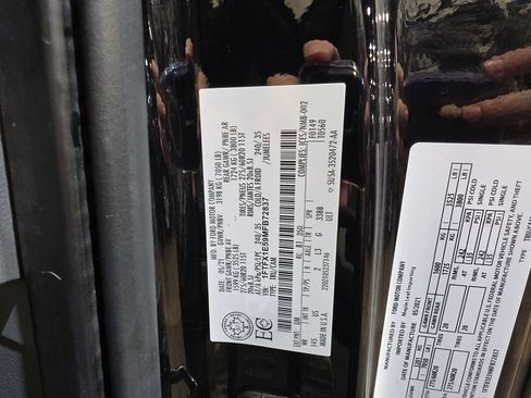 Used 2021 Ford F150 XLT w/ Equipment Group 302A High image 26