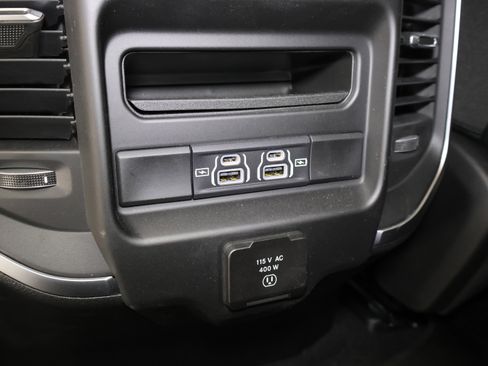 Used 2025 RAM 1500 Big Horn image 36