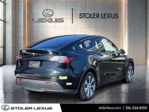 Used 2023 Tesla Model Y Long Range image 5