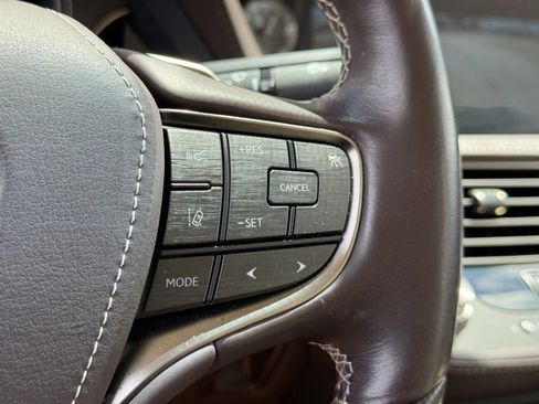 Used 2020 Lexus LS 500 w/ Interior Upgrade Package image 15