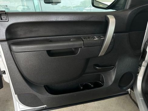 Used 2013 Chevrolet Silverado 1500 LT RWD image 11
