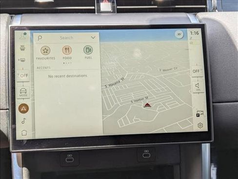 Used 2024 Land Rover Discovery Sport S image 14