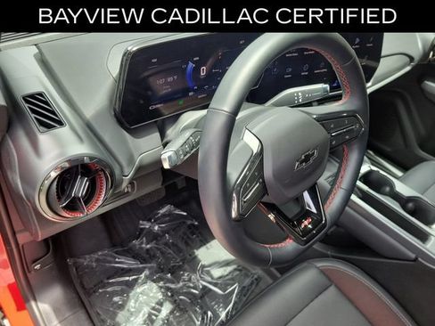 Used 2024 Chevrolet Equinox EV RS FWD image 22