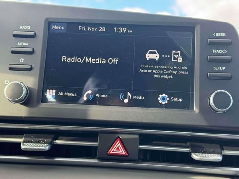 New 2026 Hyundai Elantra Sport image 23